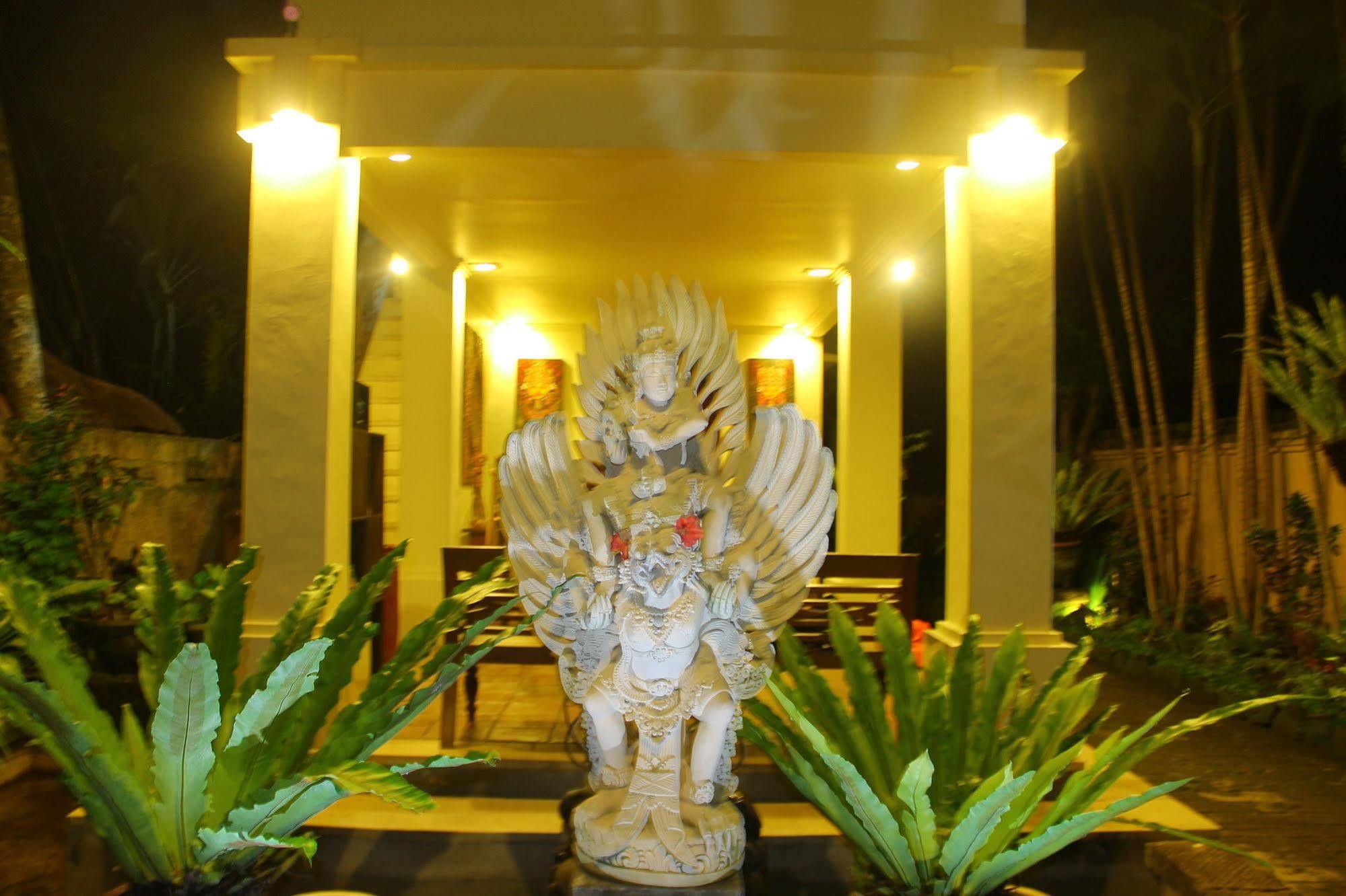 Gayatri Ubud מראה חיצוני תמונה